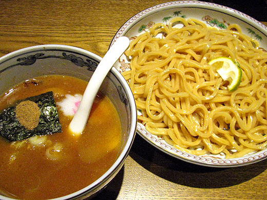 ��������