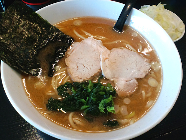 ラーメン(太麺)+小口ネギ